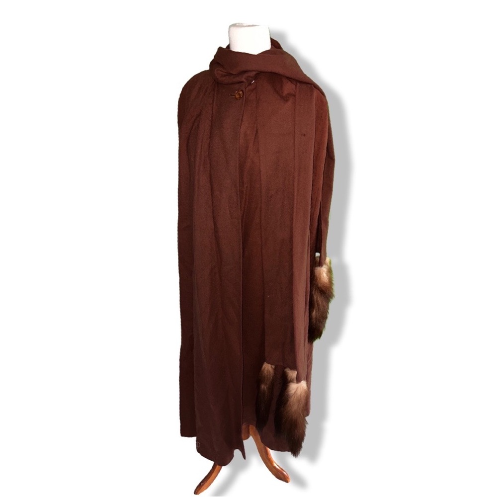 Frostman Fur Collar Cape (Brown)